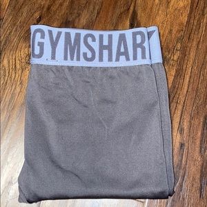 Gym shark Leggings/ Tights